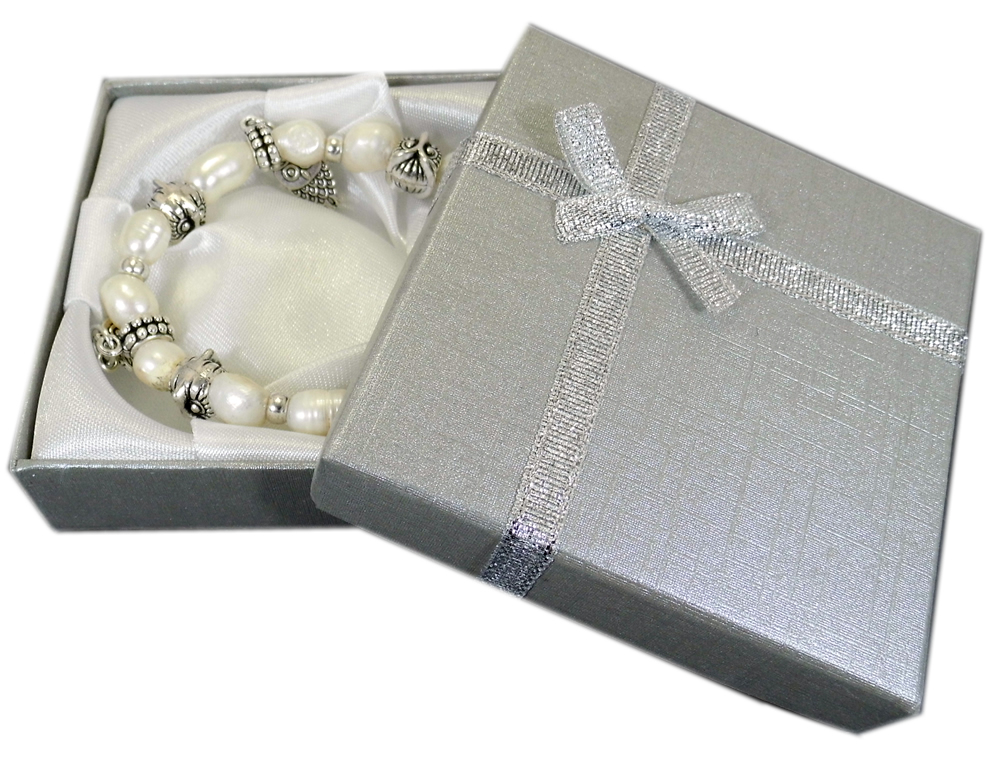 White Natural Freshwater Pearl Owl Charm Bracelet